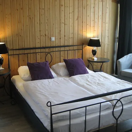 Bed & Breakfast Rheiderland 4*