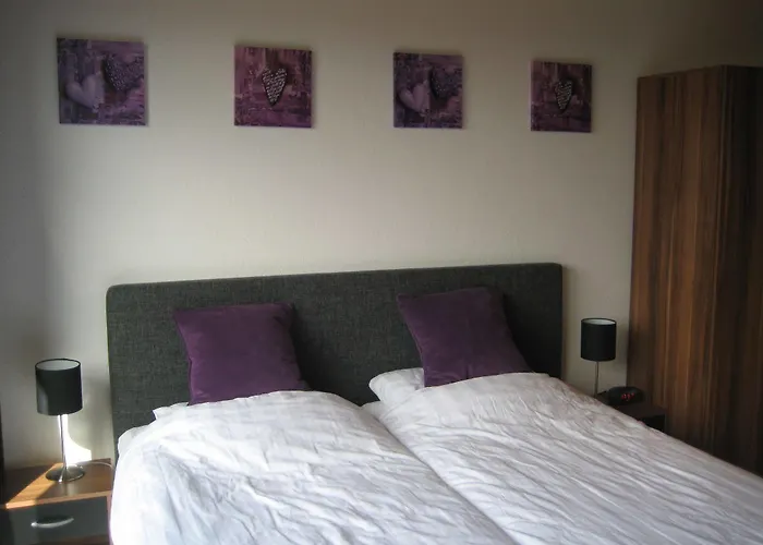 Rheiderland Bed and Breakfast 4*